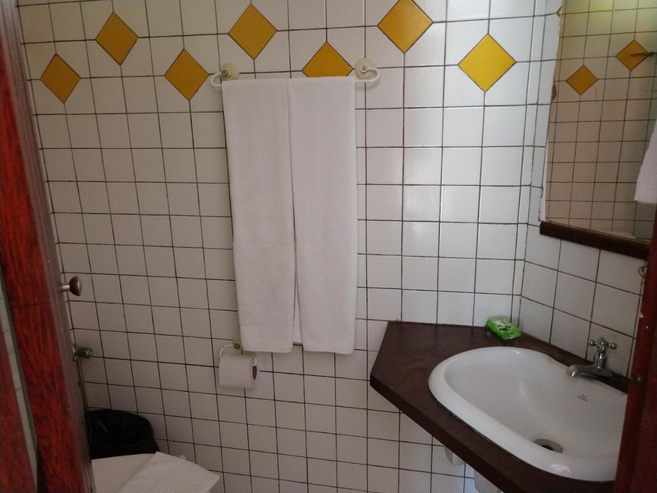 Pousada Peixe Espada Praia do Forte Ngoại thất bức ảnh